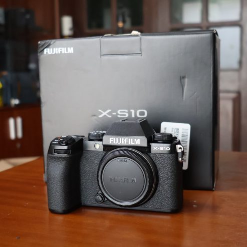 Fujifilm X-S10 XS10 Fullbox likenew #1